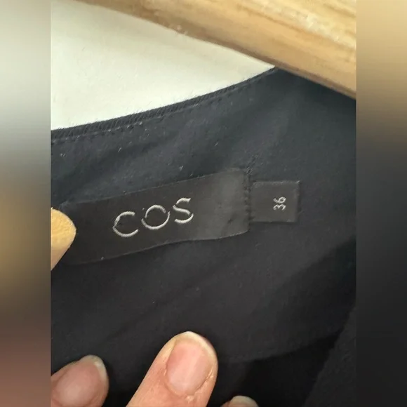 COS WOOL DRESS - Picture 5 of 5